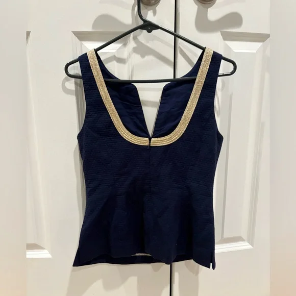 Navy and Gold Lilly Pulitzer Tank Size 4 - Picture 4 of 4